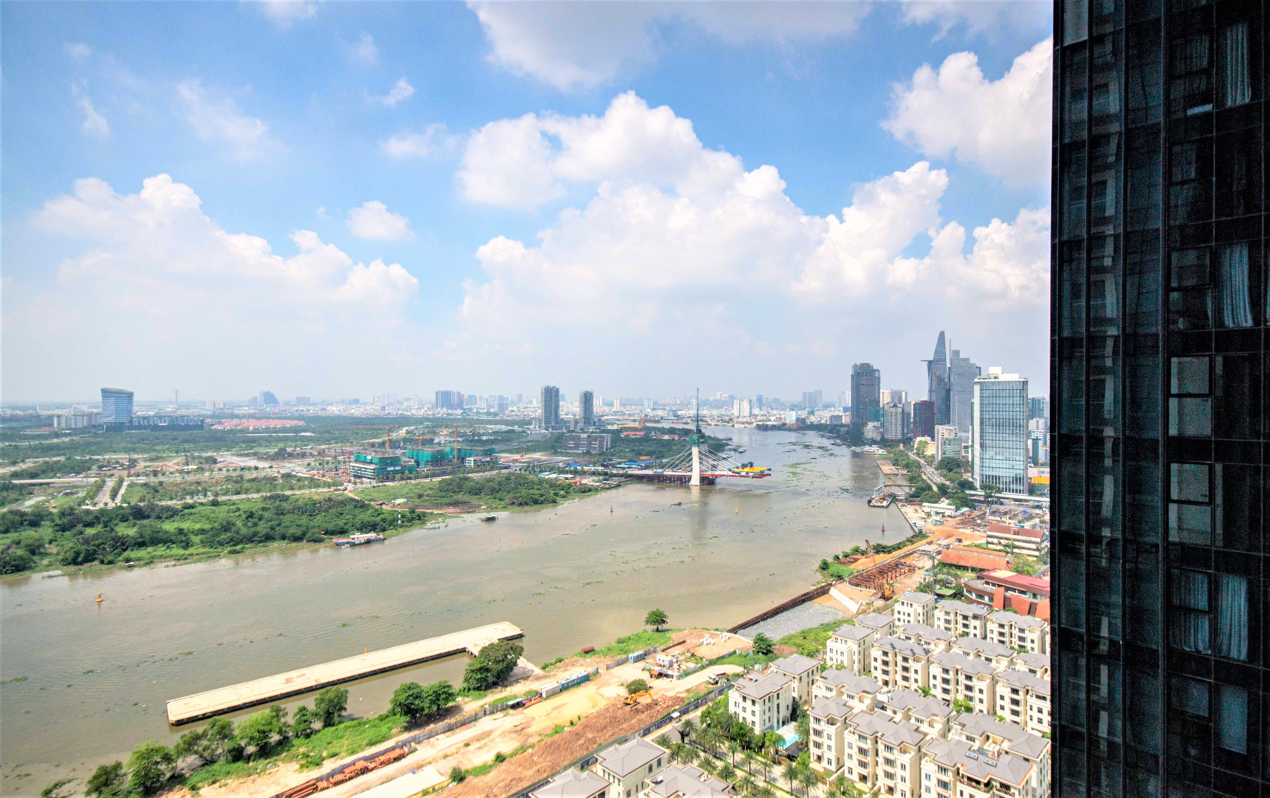 D102672 - Vinhomes Golden River Apartment For Rent & Sale Ho Chi Minh - 2 bedroom